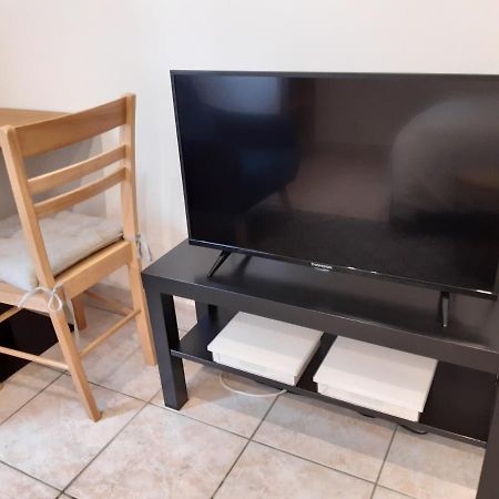 Appartement Aad1 Clamart 200 M Du Tramway T6 St Pave Blc Avec Cuisine Separee מראה חיצוני תמונה