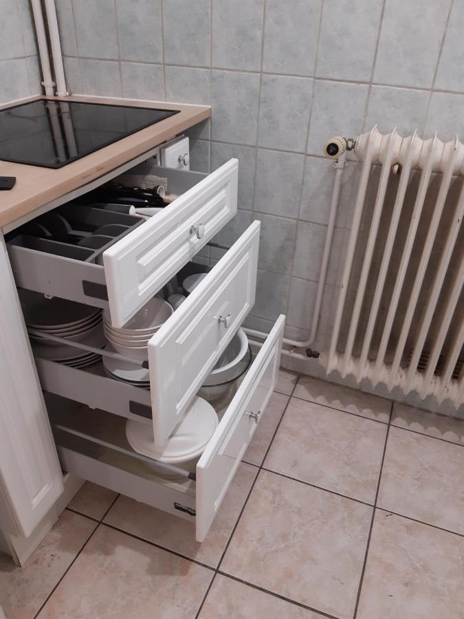Appartement Aad1 Clamart 200 M Du Tramway T6 St Pave Blc Avec Cuisine Separee מראה חיצוני תמונה