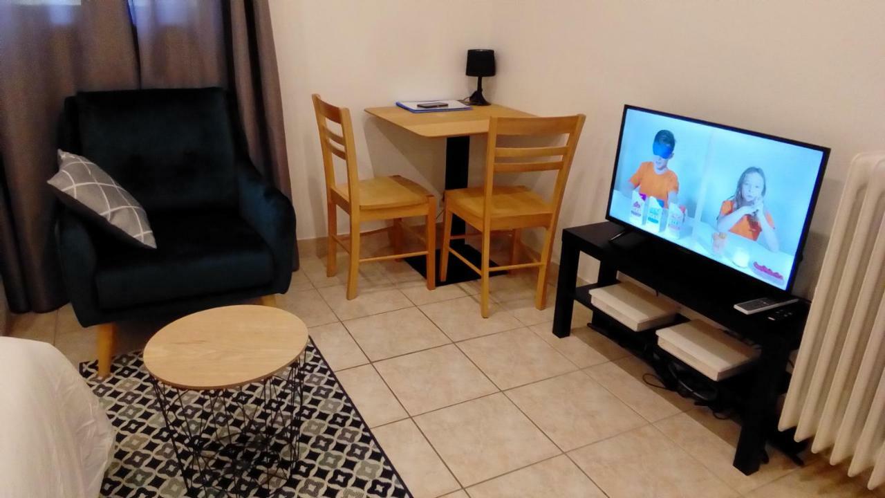 Appartement Aad1 Clamart 200 M Du Tramway T6 St Pave Blc Avec Cuisine Separee מראה חיצוני תמונה